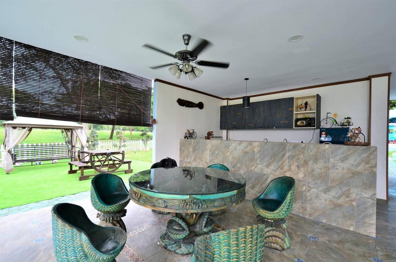 Atlantis Dome Villa Lot 3108 Алор-Ґаджаг Екстер'єр фото
